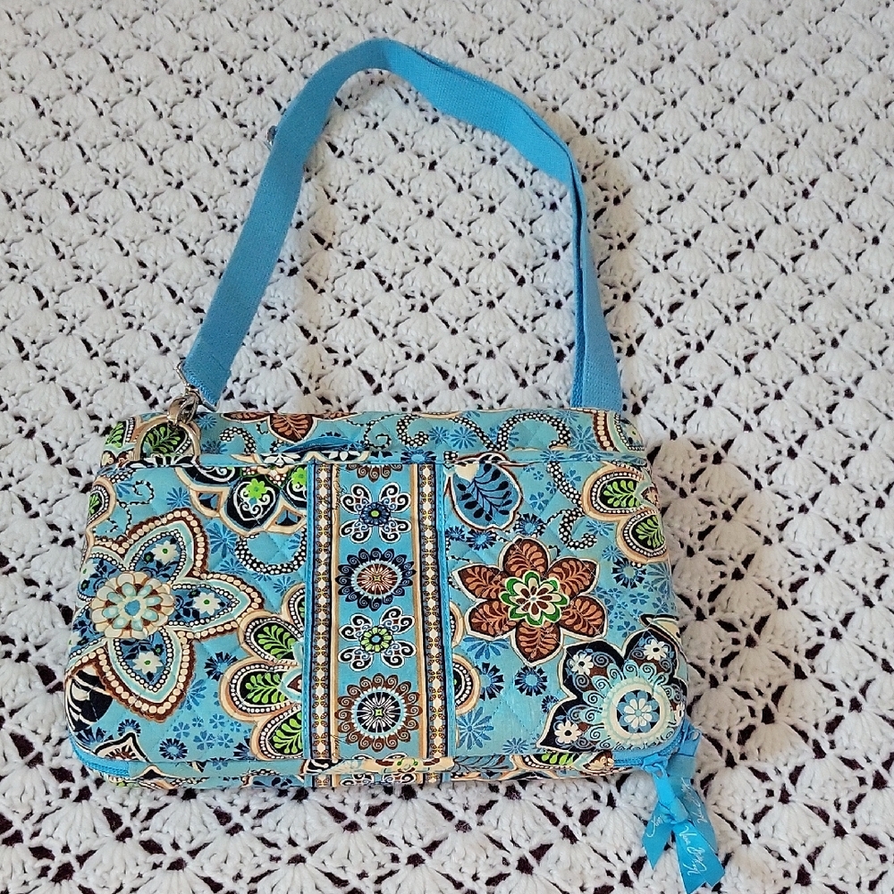 Vera Bradley Floral Blue Tablet or Mini I-pad or Fire Tablet Case